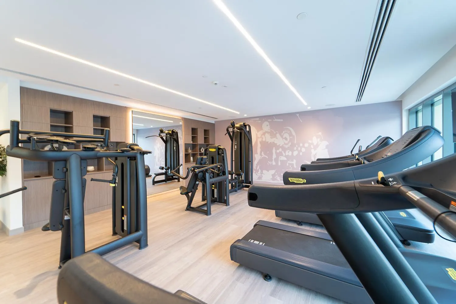 Luxury 3Br, Maidroom Full Burj & Fountain Views Dubaj