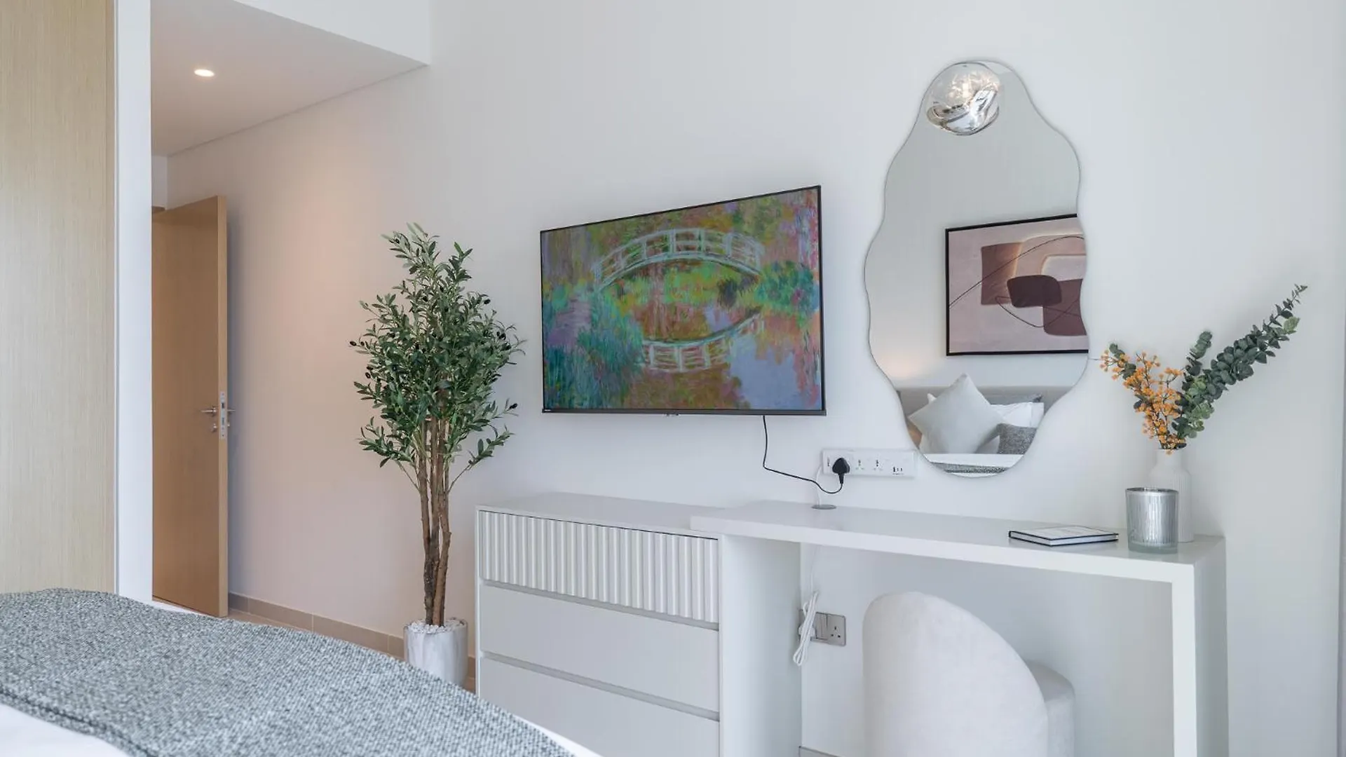 Luxury 3Br, Maidroom Full Burj & Fountain Views Dubaj 0*,